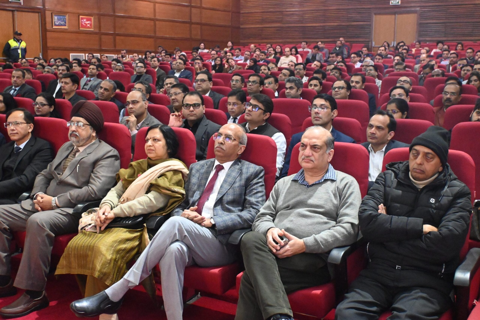 e5e2f3ac-be80-41d3-a67f-3350c39934a9